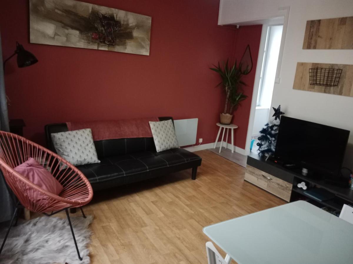 Pounette, Appartement T3 Centre / Thermes Luxeuil Екстериор снимка