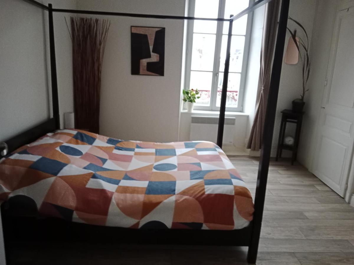 Pounette, Appartement T3 Centre / Thermes Luxeuil Екстериор снимка